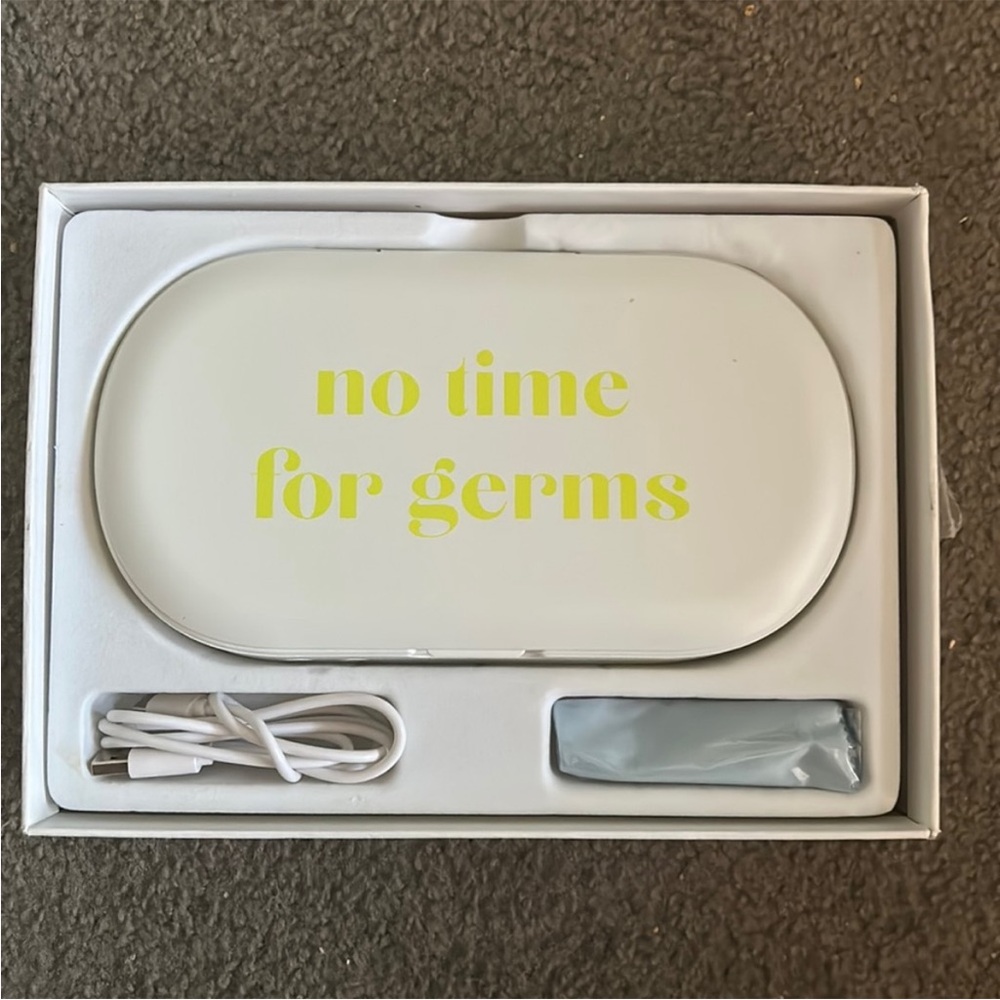 MYTAGALONGS Uv Sanitizer Kit In Lime Green And White “No time For Germs”